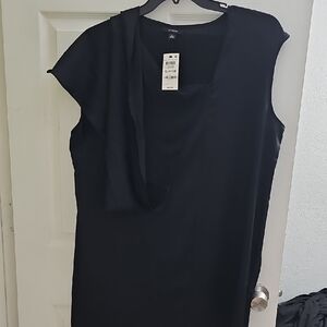Alfani Elegant Black V-Neck Dress
